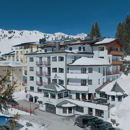 Alphatauern Health Resort - Adults Only 15 Plus Obertauern Exteriör bild